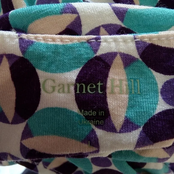 Garnet Hill Sleeveless Knit Surplice Dress with Geometric Circles - Picture 6 of 7